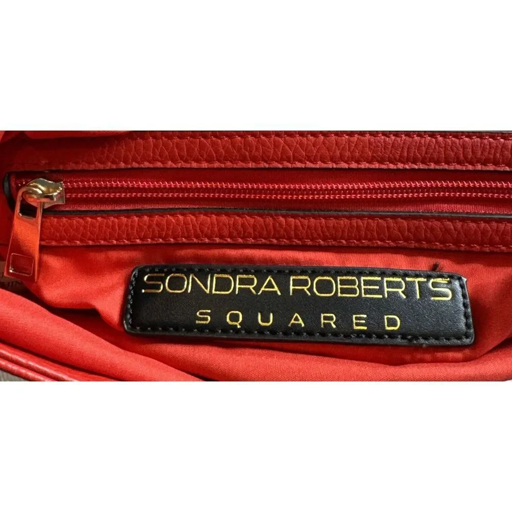 Sondra Roberts Squared Clutch Bag‎ And Shoulder Strap. Gold Accents. Good Cond.